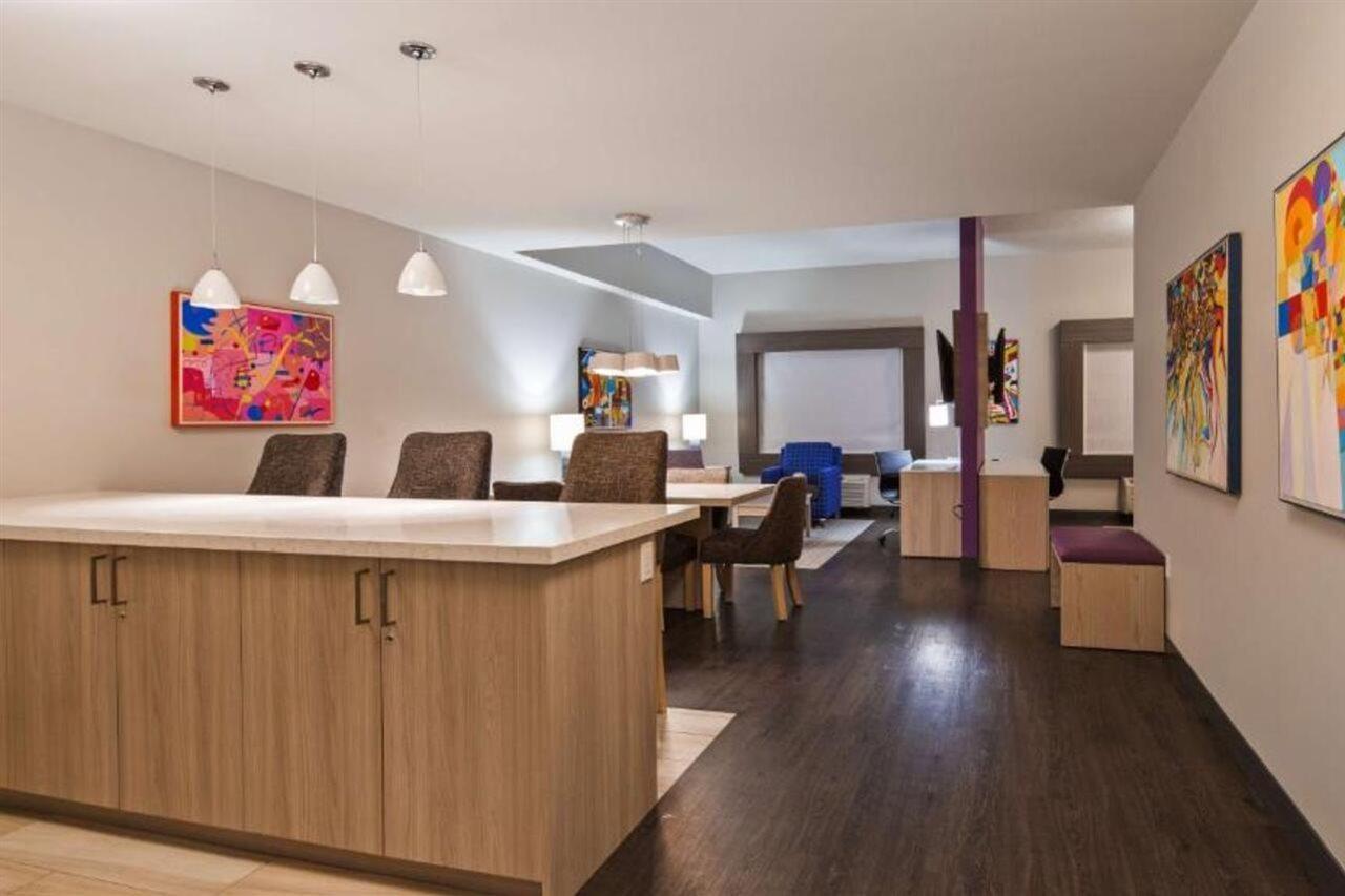 Best Western Premier Winnipeg East المظهر الخارجي الصورة