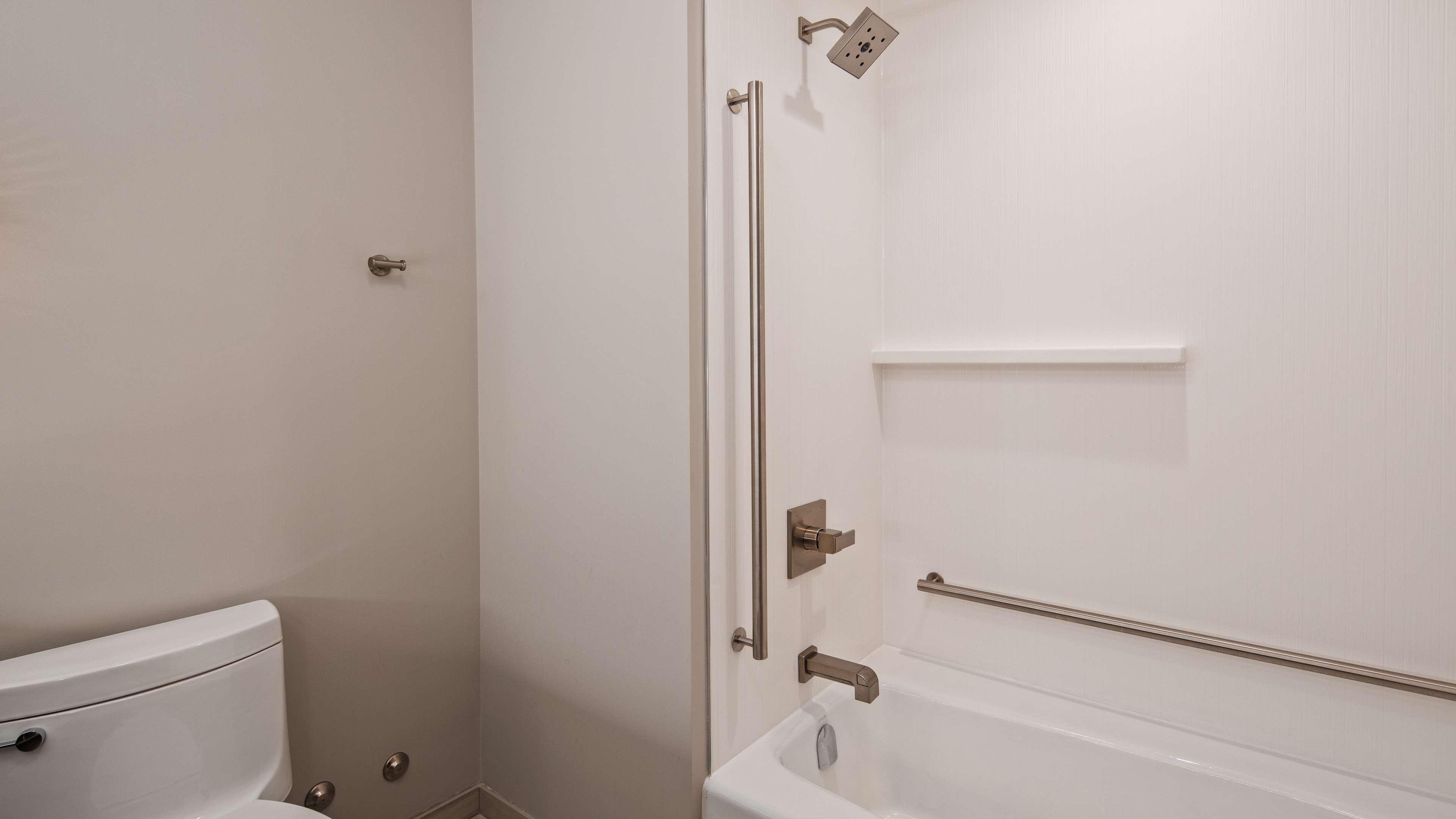 Best Western Premier Winnipeg East المظهر الخارجي الصورة